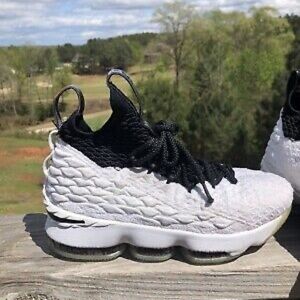 Nike LeBron XV 15 Graffiti Black White Size 5Y /AQ6176 100 BASKETBALL SHOES